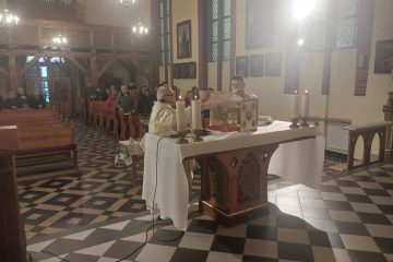 IMG-0af036e1aa4f6425f1188f8b31f54bdb-V