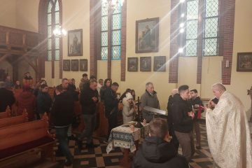 IMG-257b6d90cede970f6a91bbe42edc9917-V