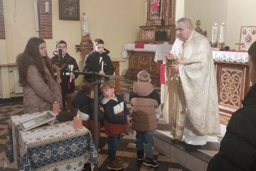 IMG-2c23ba8495d333f6b862daa9da27ee98-V